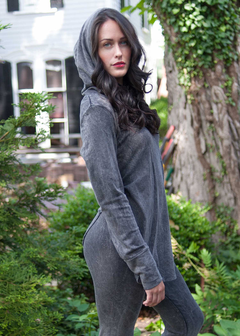 plume and thread-sweater-leanna hoodie-lifestyle